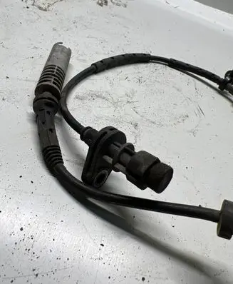 BMW 7 E65 E66 ABS brake wheel speed sensor 6752159