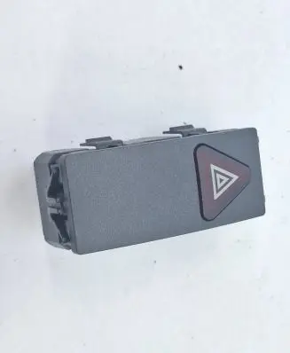 Mercedes-Benz C W204 Hazard light switch 2048700758 33690512 0925000815