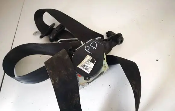 Ford Grand C-MAX Front seatbelt am51r61294abw am51-r61294-abw