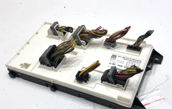 Mercedes-Benz A W176 Central body control module A1769001001