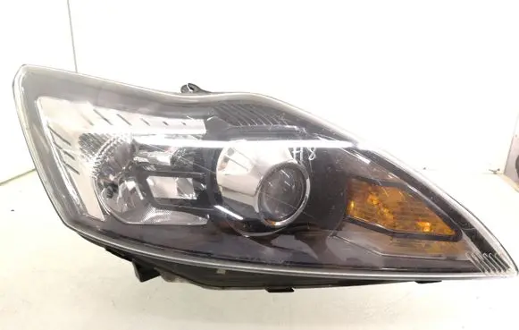 Ford Focus Headlight/headlamp 8M5113D154CD