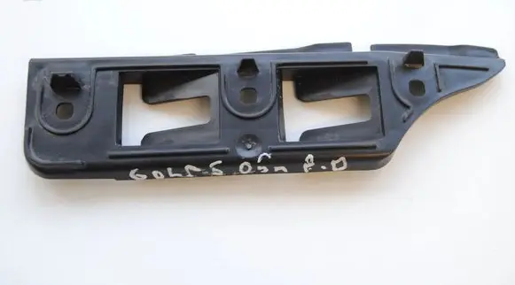 Volkswagen Golf V Front bumper mounting bracket 1K0807184