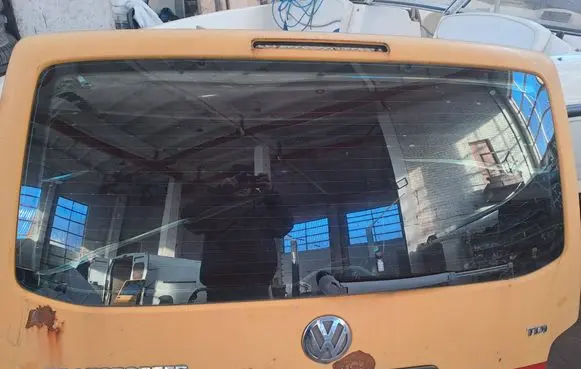 Volkswagen Transporter - Caravelle T5 Opening tailgate glass Nocode