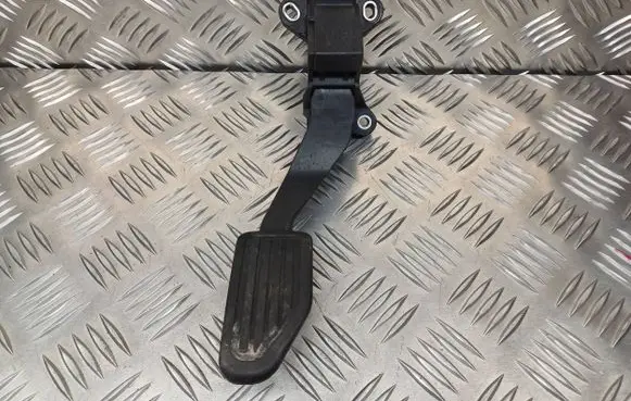 Toyota Yaris Accelerator throttle pedal 781100D170 03756246176
