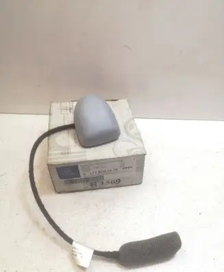 Mercedes-Benz SLK R171 Aerial GPS antenna A1718201675 A1718202375