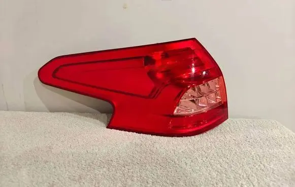 Citroen C5 Rear/tail lights VP8X8X13405AX 28734G