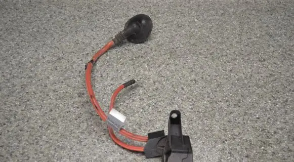 BMW 3 E46 Battery charger (optional) 8371015 BMW61131