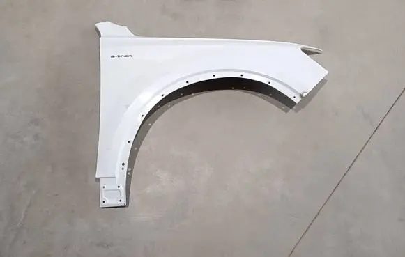 Audi Q7 4M Fender