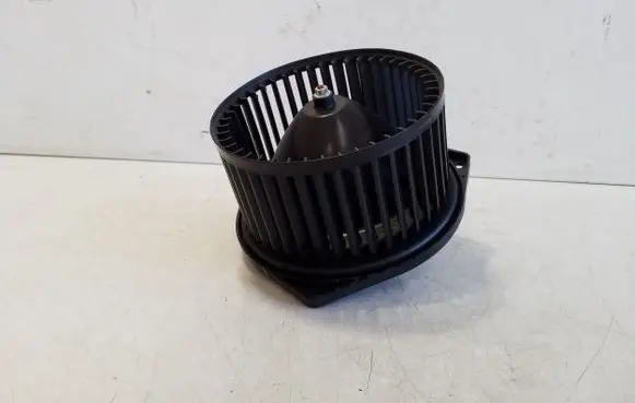 Nissan Navara D23 Heater fan/blower