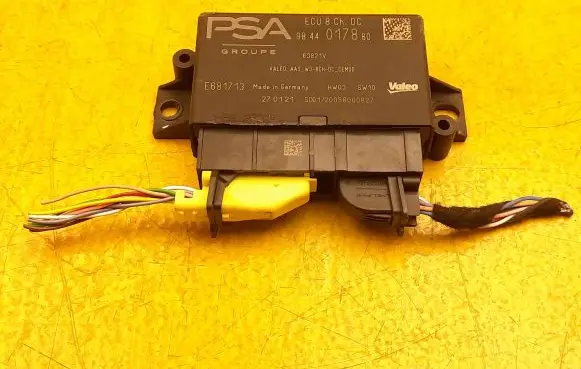 Citroen DS4 Other control units/modules 9844017880