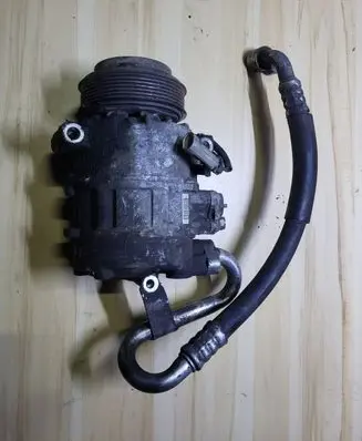 Opel Zafira A Air conditioning (A/C) compressor (pump) 24430319