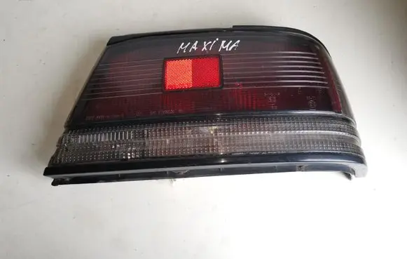 Nissan Maxima Rear/tail lights
