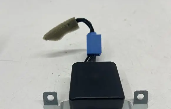 Aerial GPS antenna
