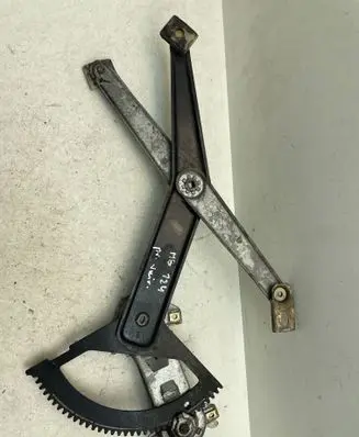Mercedes-Benz E W124 Front door manual window regulator 