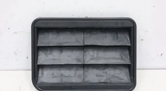 BMW XM Quarter panel pressure vent 9176945MWK4571 9176945