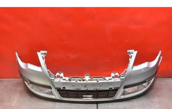 Volkswagen PASSAT B5.5 Front bumper 