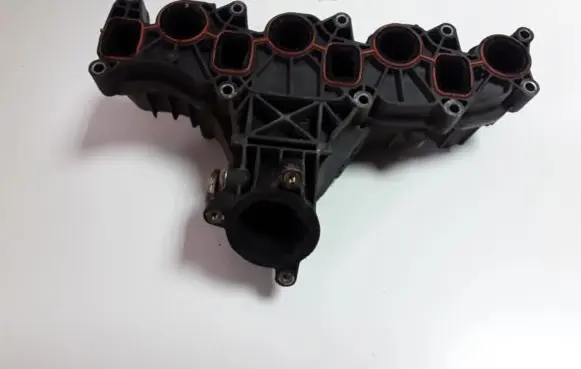 Audi Q3 8U Intake manifold 03L129711AN