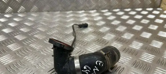 Renault Megane III Engine coolant pipe/hose 15092852