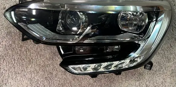 Renault Megane IV Headlight/headlamp 90060911 260603157R