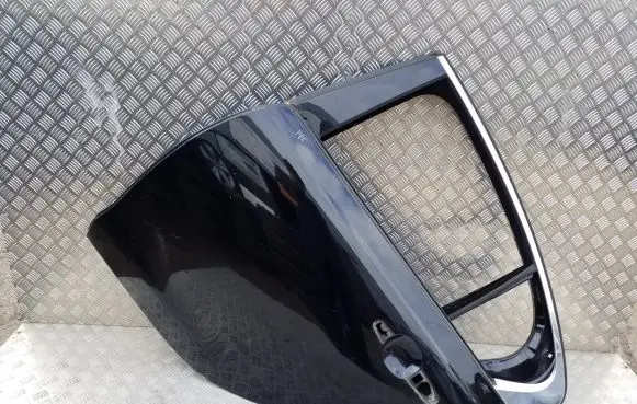 Jaguar XE Rear door