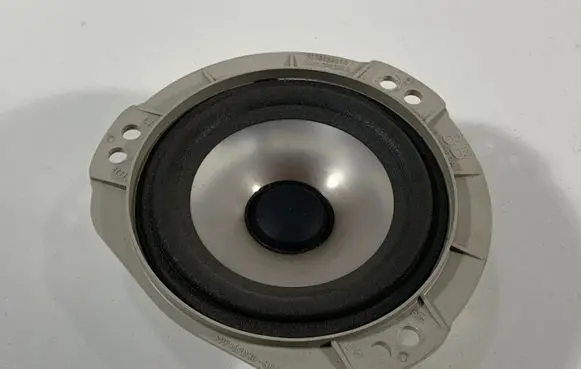Subaru Forester SG Rear door speaker 86301SA110