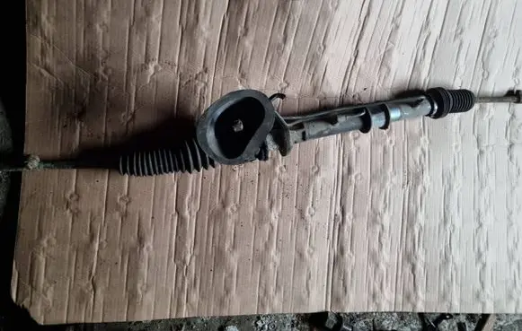 Opel Astra F Steering rack
