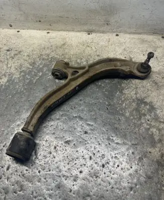 Chrysler Voyager Front lower control arm/wishbone