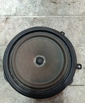 Audi A3 S3 8P Front door speaker 8P0035411