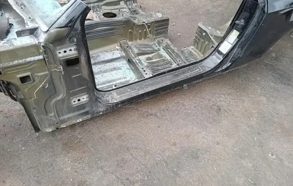 Ford Mustang IV Sill