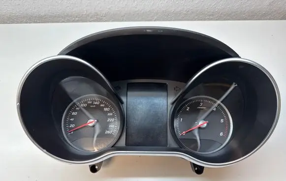 Mercedes-Benz C W205 Speedometer (instrument cluster) A2059002218 ZGS001Q03 A2059028504