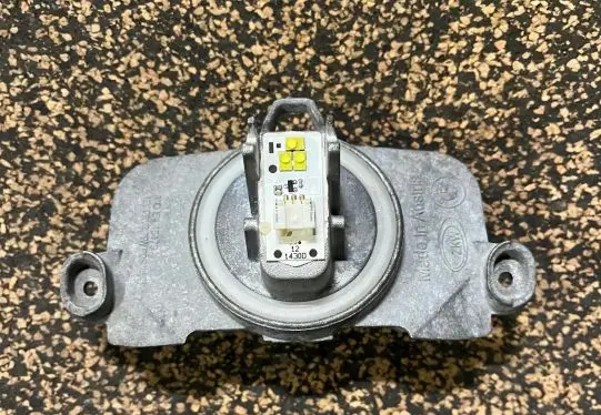 BMW 3 F30 F35 F31 Headlight ballast module Xenon 72131140000
