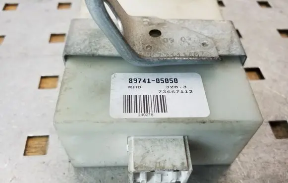 Toyota Avensis T250 Door central lock control unit/module 8974105050 73667112