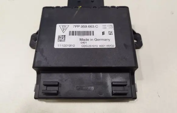 Porsche Cayenne (92A) Voltage converter/converter module 7PP959663 7PP959663C 111001910