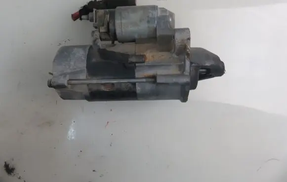 Opel Astra J Starter motor M002T86272 55578420