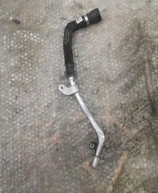 Audi A6 S6 C7 4G Engine coolant pipe/hose 4G0121071