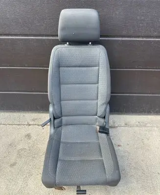 Volkswagen Touran I Rear seat 