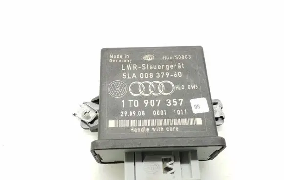 Skoda Octavia Mk2 (1Z) Light module LCM 1T0907357