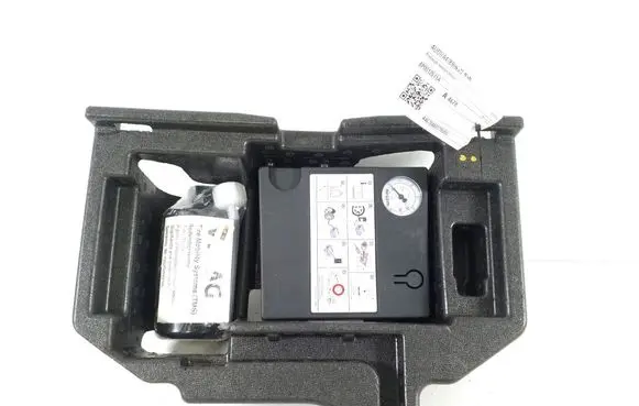 Audi A4 S4 B9 Tire air pump compressor 8P0012615A