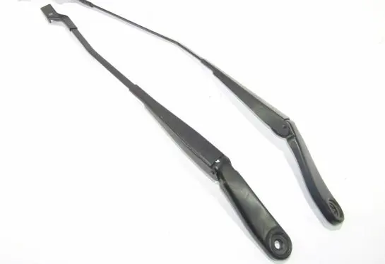 Volvo V60 Front wiper blade arm 30753508