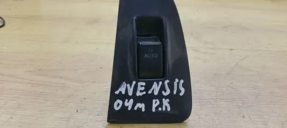 Toyota Avensis T250 Electric window control switch 7423205160