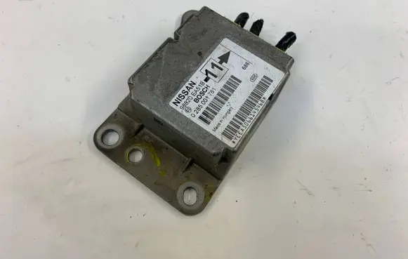 Nissan Pathfinder R51 Airbag control unit/module 98820EA51B 0285001781 YEEA5066145468