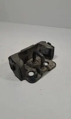 Nissan Qashqai Tailgate/trunk/boot lock/latch/bracket 