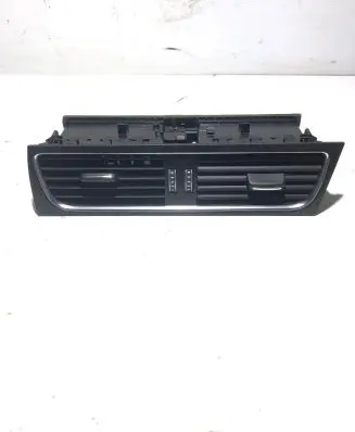 Audi A5 Sportback 8TA Dash center air vent grill 8T2820951D