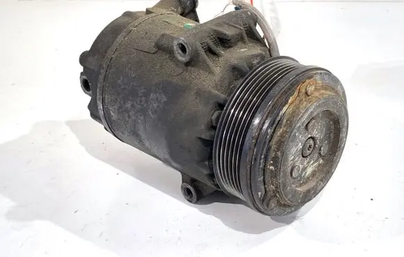 Opel Astra H Air conditioning (A/C) compressor (pump) 13124754