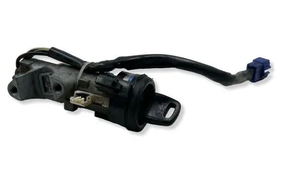 Subaru Forester SF Ignition lock 88213FC000 0617500010