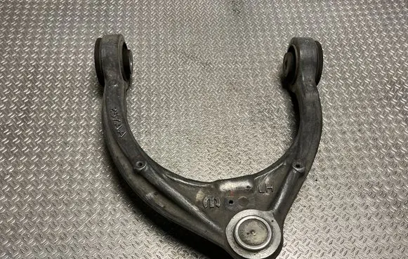 Jeep Grand Cherokee WL Front lower control arm/wishbone P68375789AC
