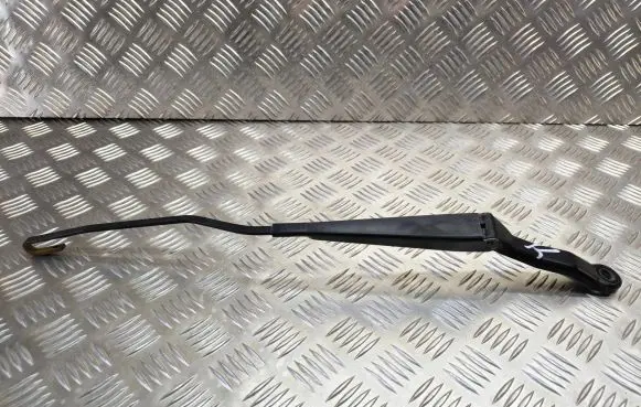 Peugeot 206 CC Front wiper blade arm