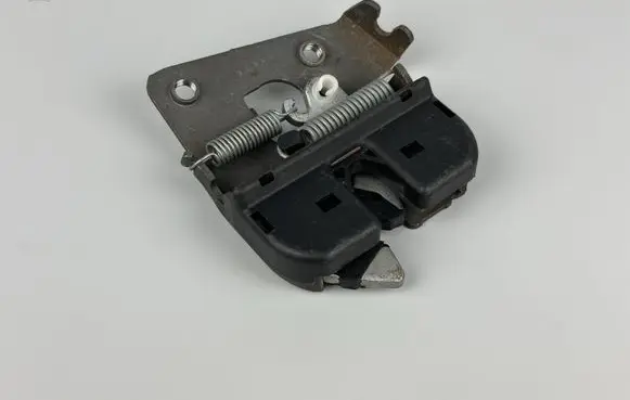 BMW 3 E90 E91 Seat back rest lock catch 7112863