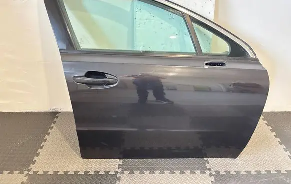 Peugeot 508 Front door 