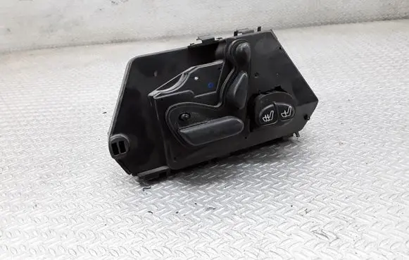 Mercedes-Benz S W220 Seat control switch 2208219251